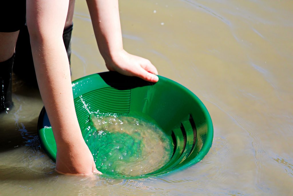 things to do in villa rica include panning for gold