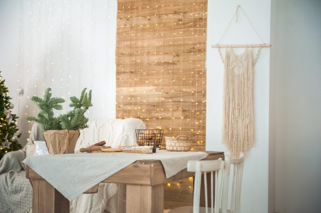 Rsutic style decor sonelly © 123rf